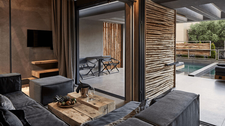 Garden Suite Two Independent Pools